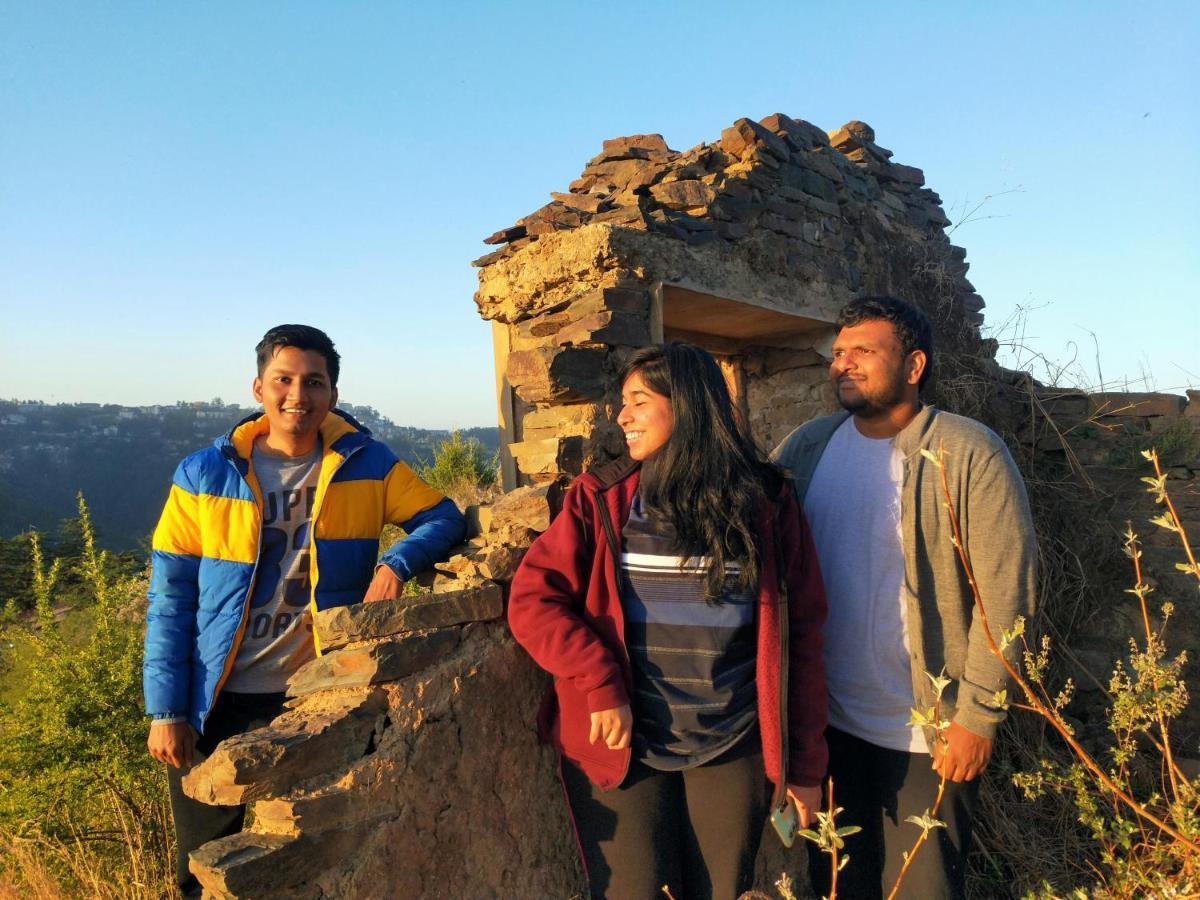 Neha Homestay Shimla Esterno foto