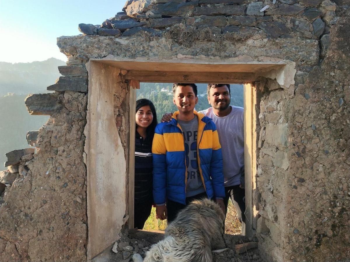 Neha Homestay Shimla Esterno foto
